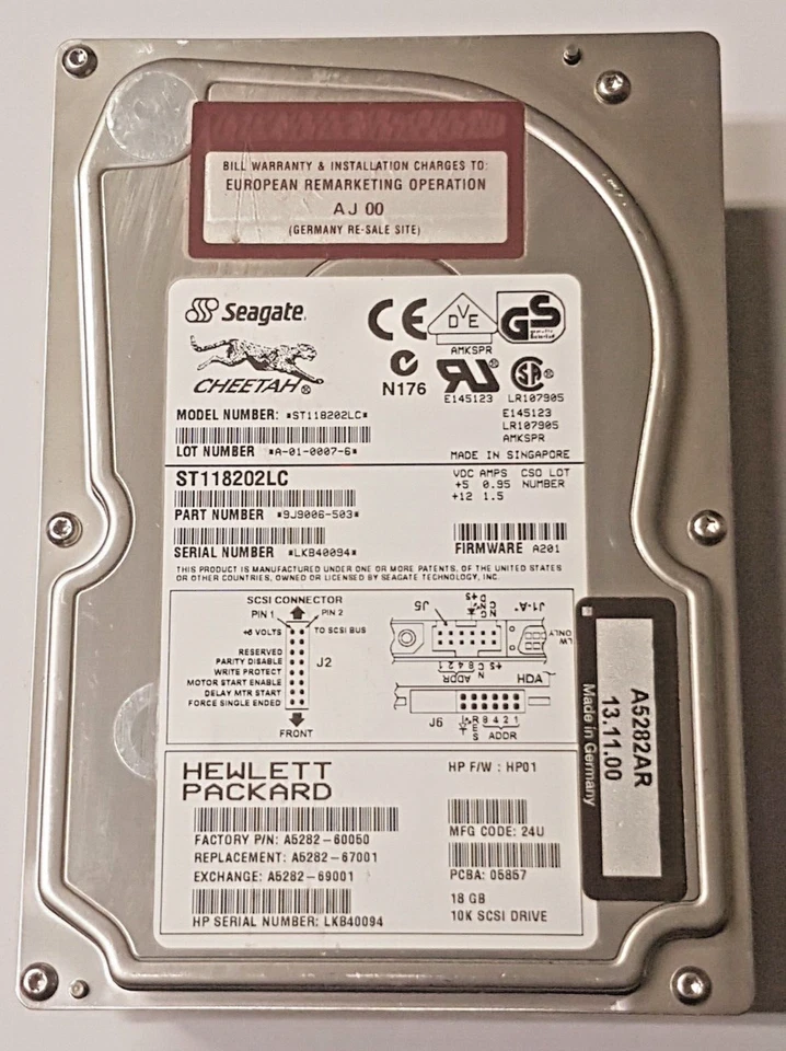 18 GB Seagate ST118202LC 10000 RPM Ultra2 Wide SCSI 80Pin 1MB 3.5" Hard Drive - Image 1 of 1