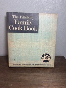 The Pillsbury Family Cook Book (1963) [RARE, VINTAGE] - Picture 1 of 4