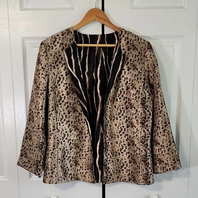 Handmade Womens Leopard Print Blazer Size Med Lightweight Animal Print Chic - Image 1 of 4