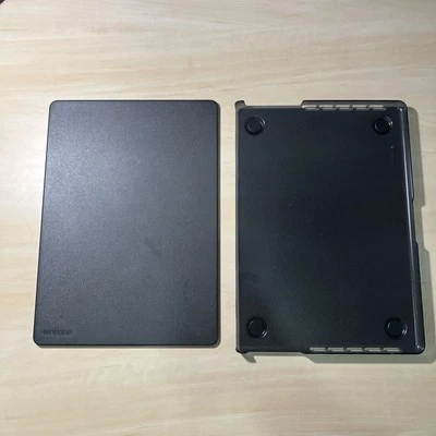 GENUINE INCASE Case For MacBook (AIR 13-inch, 2018-2019) Laptop Hard Shell Cover - Image 1 of 3