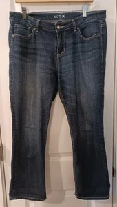 Apt 9 Damen Capri Ankle Jeans Größe 10 bestickte Taschen mit Perlen - Bild 1 von 5