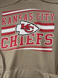 Kansas City Chiefs Small Adult Hoodie, Brown/Khaki NFL Football Mahomes Kelce - Picture 1 of 9