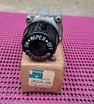 Dodge 1969-1977 cabina baja delantero semirremolque nuevo de stock MoPar interruptor de limpiaparabrisas de vacío Foto 1 de 3