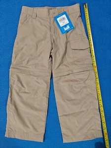 NEW COLUMBIA UNISEX KIDS BEIGE ZIP OFF CONVERTIBLE CHINO SHORTS PANTS SIZE 4/5 - Picture 1 of 9