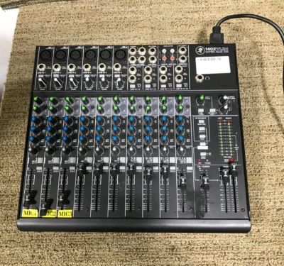 Mackie 1402VLZ4 14-channel Mixer - Image 1 of 4
