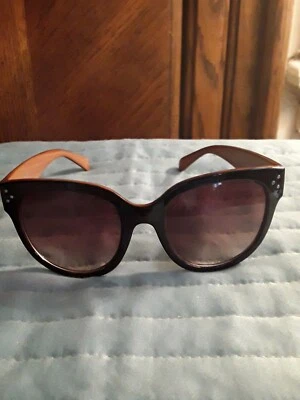 KARDASHIAN KOLLECTION КОРИЧНЕВЫЕ СОЛНЦЕЗАЩИТНЫЕ ОЧКИ - Изображение 1 из 4