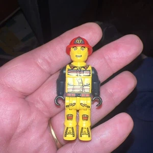 Lego Fireman in Hat #07 4609 4605 4657 4 Juniors Jack Stone Minifigure - Picture 1 of 6