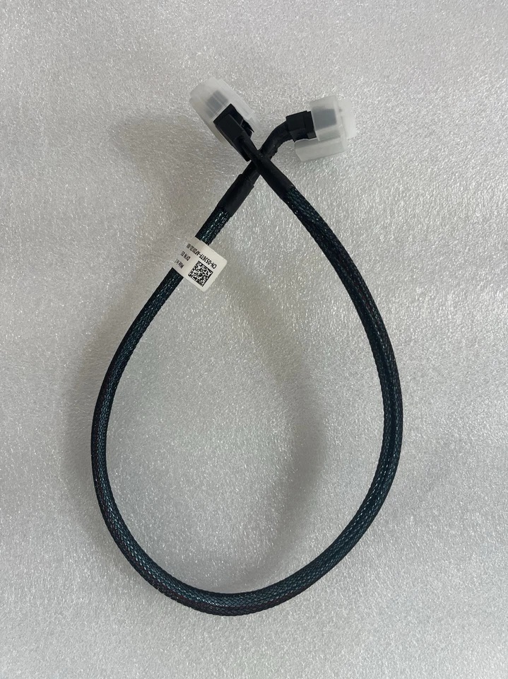 5J6TF 05J6TF for Dell R650 10*2.5 Backplane to Front PERC Controller SAS Cable - Image 1 of 1
