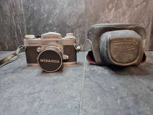 Miranda Sensorex II analoge Spiegelreflexkamera 35 mm mit AUTO MIRANDA 50 mm f/1,8 Objektiv – silber - Bild 1 von 8