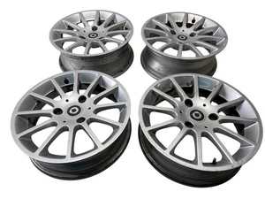 Smart Fortwo 451 Alufelgen Silber 15 Zoll A4514010102 A4514010402 - Kratzer - Bild 1 von 24
