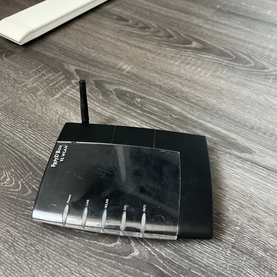 Fritz!Box WLAN 3020 - Bild 1 von 3