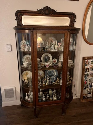 67217 антикварный викторианский дубовый стеклянный шкаф-купе из витринного стекла - Изображение 1 из 2