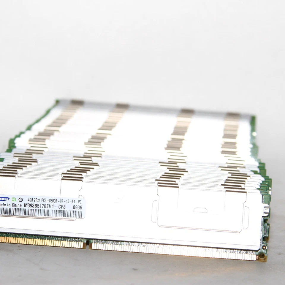 Lot of 35 Samsung 4GB PC3-8500R DDR3-1066 ECC Server  RAM Modules Untested - Image 1 of 3