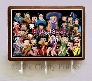 Placa de pared de madera BETTY BOOP COLLAGE - ganchos para llaves u otros artículos colgantes - Imagen 1 de 1