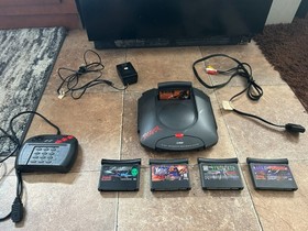 Atari Jaguar Black Console Tested Works Complete with 5 games