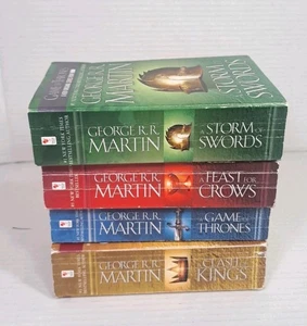 Game of Thrones Taschenbuch Posten 4 Bücher George R.R. Martin Das Lied von Eis und Feuer - Bild 1 von 6
