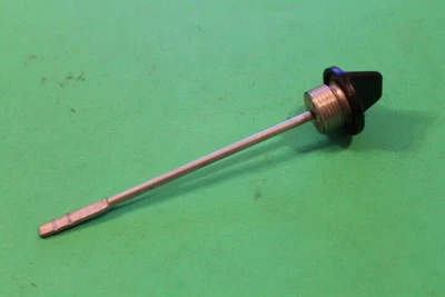 NOS KAWASAKI F6 F7 F7C F7D DIP STICK PLUG NOS OEM PT # 16115-015 Foto 1 de 4