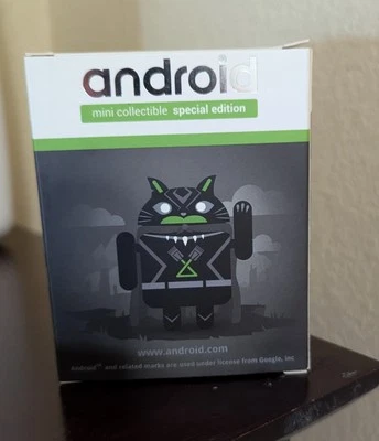 Android Mini Coleccionable - Black Cat 5 Heroes & Villains III - Edición Especial Foto 1 de 4