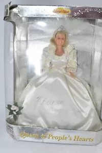 DIANA PRINCESS OF WALES BAMBOLA CUORE REGINA DEL POPOLO 1997 #83197 EDIZIONE DA COLLEZIONE - Foto 1 di 8