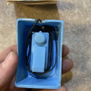 Neu Vintage realistisches kabelloses FM-Mikrofon 33-1076 - Bild 1 von 9