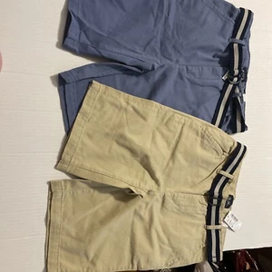 Children' Place 2 pairs boys chino shorts with belt navy & khaki NWT sz10 school - Picture 1 of 7