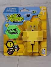 Bee Swarm Simulator – Mother Bear Action Figure Pack w/ Mystery Bee & Honeycomb 