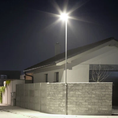 Straßenleuchte Parkplatzleuchte Außenlampe LED Straßenlaterne kaltweiß IP65 30W - Bild 1 von 4