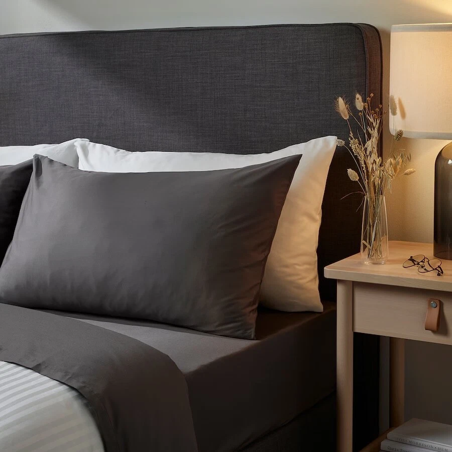 全新 宜家 Nattjasmin 床单套装 - 大号 - 深灰色 - 贴合,平 & 2 枕套 — 第 1/4 张图片