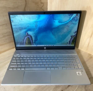 HP Pavilion Laptop 15-cs3xxx i5-1035G1@1,2GHz/ 12GB Ram/ 512GB SSD/W11H - Bild 1 von 15