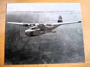 Pan Am China Clipper Martin 130 Foto Bord über Wasser 8 x 10 Zoll - Bild 1 von 2