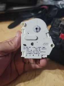 FSP Genuine Quality 4391974 Refrigerator Timer Defrost - Picture 1 of 4