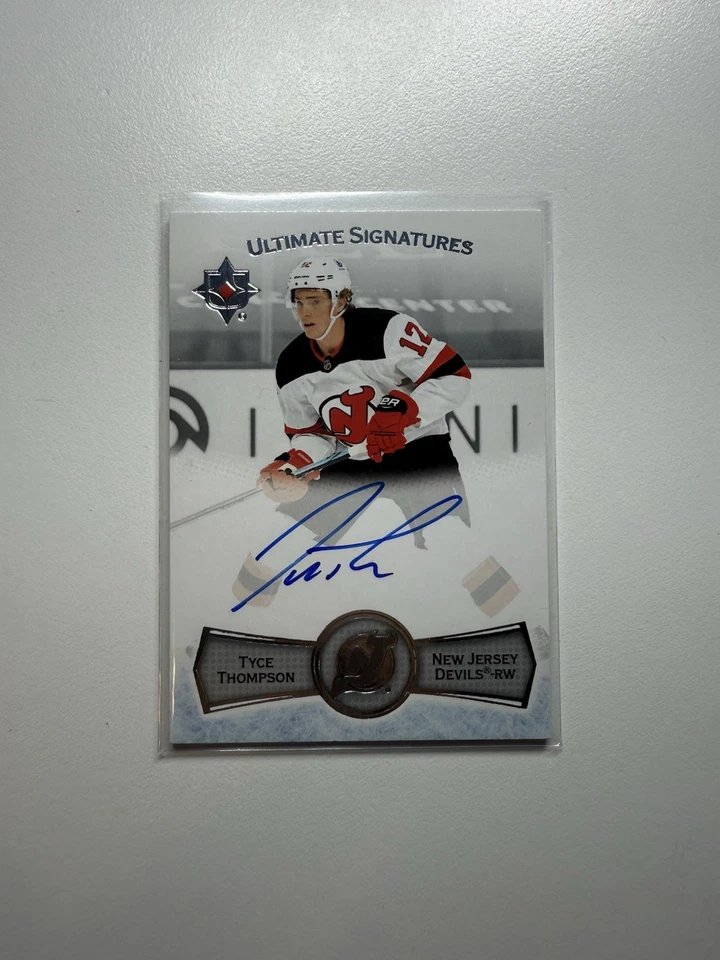 TYCE THOMPSON 2022-23 ULTIMATE COLLECTION SIGNATURES AUTO - Image 1 of 2