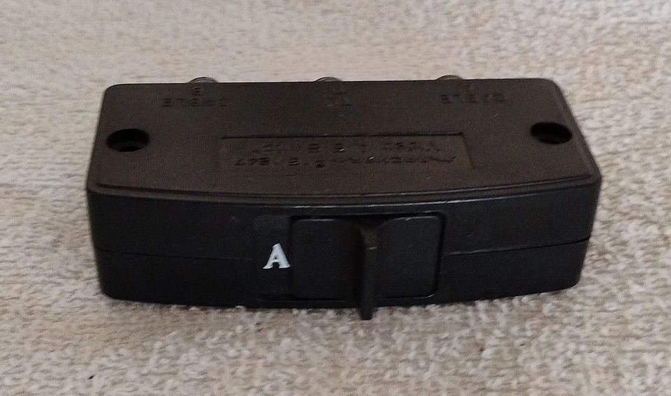 Archer by Radio Shack Cat. No. 15-1247  Video A-B Switch Coaxial Cable WORKS - Image 1 of 4