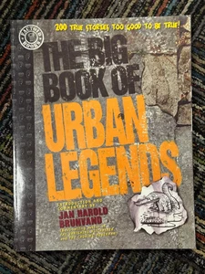 THE BIG BOOK OF URBAN LEGENDS by Factoid Books. 1994 Trade Paperback. LN/FS - Bild 1 von 2