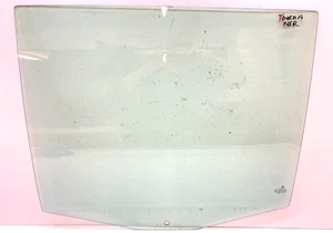 GENUINE VOLKSWAGEN TOURAN MK1 1T NSR PASSENGER SIDE REAR DOOR WINDOW GLASS 03-15 - Picture 1 of 3