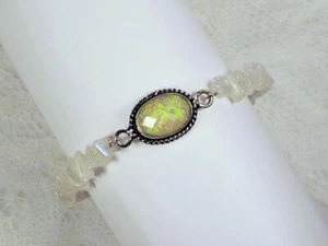 BRACCIALE CON PERLINE CYNTHIA LYNN ARGENTO STERLING TRIPLETTA OPALE PIETRA DI LUNA - Foto 1 di 1