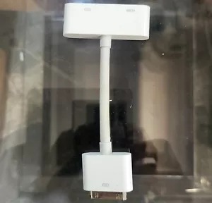 APPLE GENUINE OEM 30-PIN TO HDMI AV CABLE ADAPTER - OEM - MODEL A1388 - Picture 1 of 1