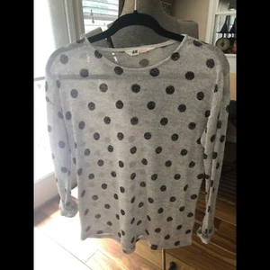 H &M polka dot sweater. 12-14 youth - Picture 1 of 6