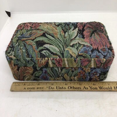 Victoria's Secret Makeup Trinket Or Jewelry Box 7” X 4.5” Mirror Padded Floral - Image 1 of 4