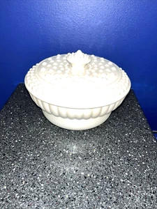 VTG McCoy Ceramic Ivory/White Hobnail Lidded Bowl Marked USA M46 23” Diameter - Picture 1 of 7
