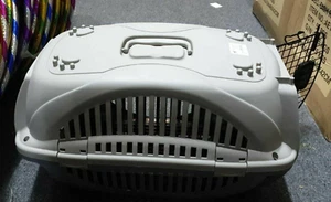 Caja de transporte veterinario portador de gatos cachorro perro seguro para mascotas con puerta de metal - Imagen 1 de 7