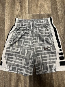 Nike Basketball Shorts Jugend klein grau 2 Taschen - Bild 1 von 6