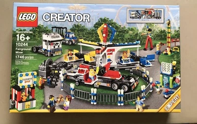LEGO Creator Expert: Mezclador de recinto ferial (10244) Foto 1 de 4