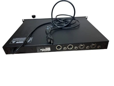 Roland SN-550 DIGITAL NOISE ELIMINATOR Hum/Noise Cancellation AC100V 50/60Hz 24W - Image 1 of 4