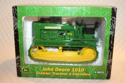 2001 Ertl John Deere 1010 Crawler Tractor 1:16 Die-cast Metal NIB - Image 1 of 4