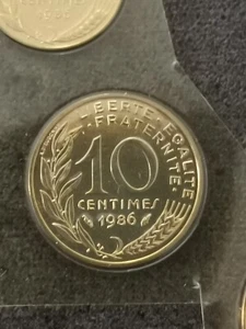 10 CENTIMES MARIANNE 1986 FDC FRANCE / SCELLEE ISSUE DU COFFRET - Picture 1 of 2
