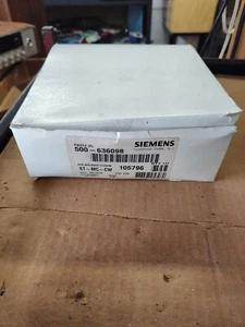 SIEMENS 500-636098, ST-MC-CW STROBE CANDELA WHITE CEILING - Picture 1 of 2