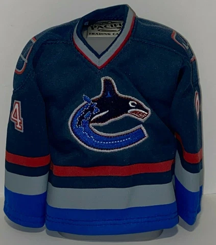 2003-04 Pacific Heads-Up Hockey Mini Sweaters Todd Bertuzzi 44 Vancouver Canucks Cover
