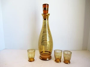 Vintage Braunglas Karaffe und 3 Tassen Gold Streifen Stopfen Retro 12" hoch - Bild 1 von 11