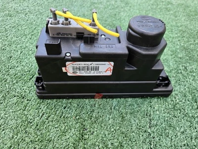 Bomba de vacío de bloqueo de puerta central Crossfire 97-04 Mercedes R170 SLK230 SLK320 FABRICANTE DE EQUIPOS ORIGINALES Foto 1 de 4